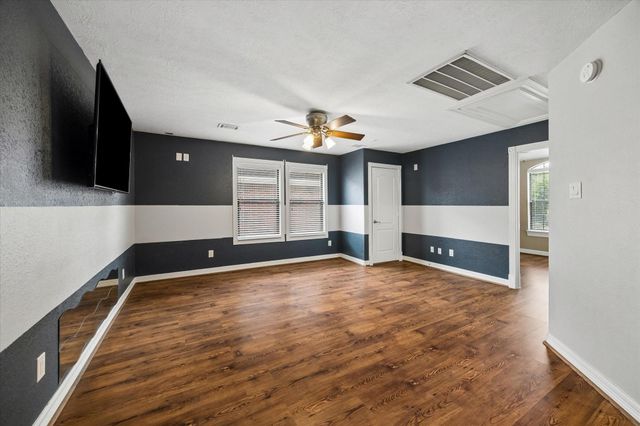 16542 Crossfield Drive, Houston, TX 77095