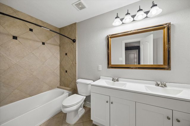 16542 Crossfield Drive, Houston, TX 77095