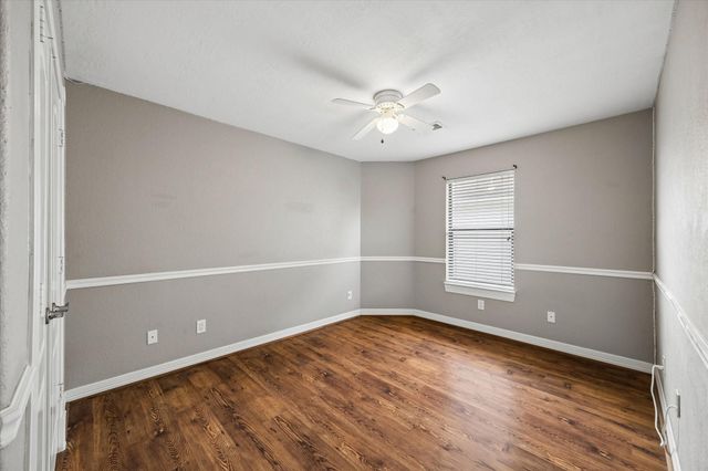16542 Crossfield Drive, Houston, TX 77095