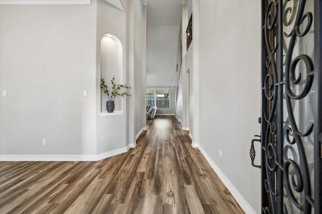 16542 Crossfield Drive, Houston, TX 77095