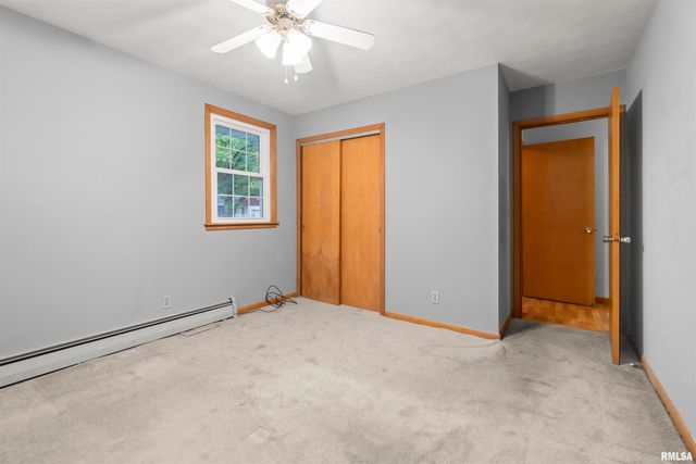 304 BROOKVIEW Road, East Peoria, IL 61611