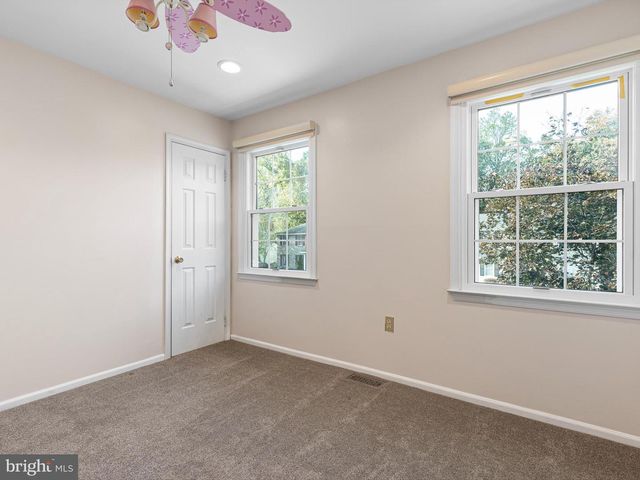 922 WHITE CLAY TER, Bear, DE 19701