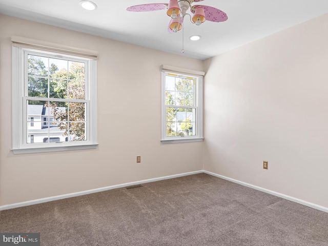 922 WHITE CLAY TER, Bear, DE 19701