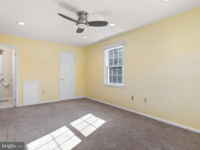 922 WHITE CLAY TER, Bear, DE 19701