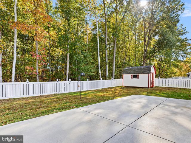 922 WHITE CLAY TER, Bear, DE 19701