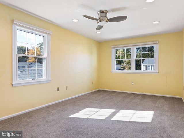 922 WHITE CLAY TER, Bear, DE 19701