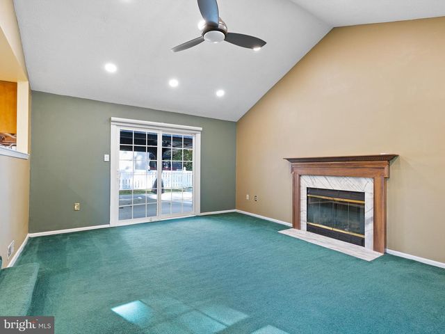 922 WHITE CLAY TER, Bear, DE 19701