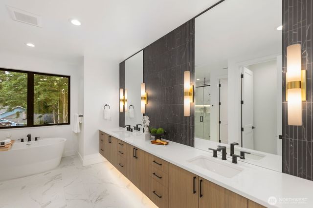 1755 173rd Avenue NE, Bellevue, WA 98008