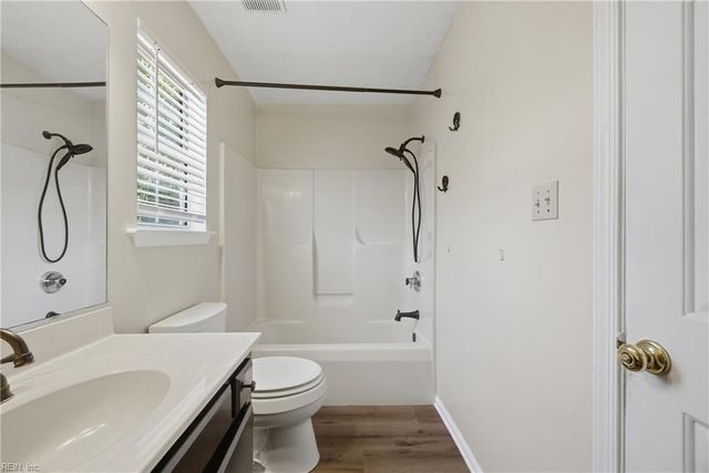2 Compton CT, Hampton, VA 23666