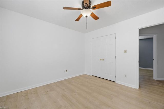 2 Compton CT, Hampton, VA 23666