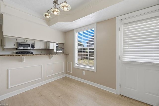 2 Compton CT, Hampton, VA 23666