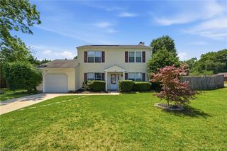2 Compton CT, Hampton, VA 23666