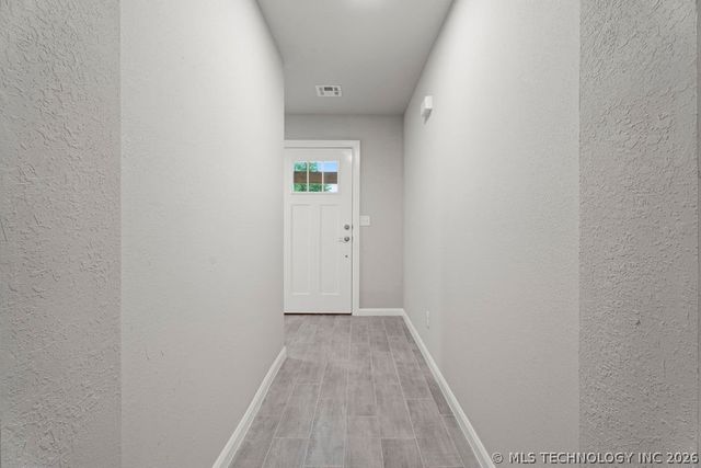 101 Zachary Drive, Grove, OK 74344