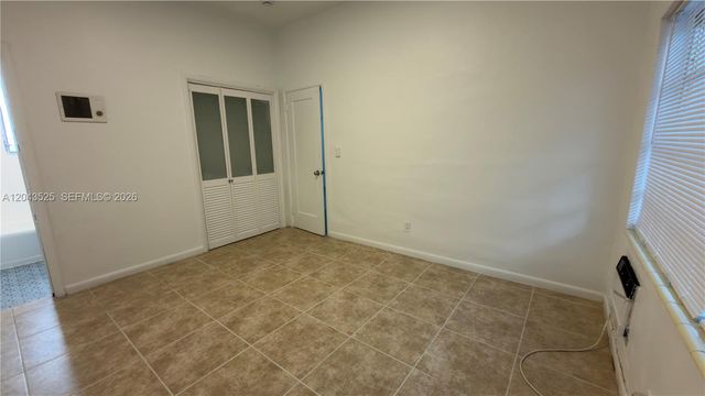 808 84th St 812, Miami Beach, FL 33141