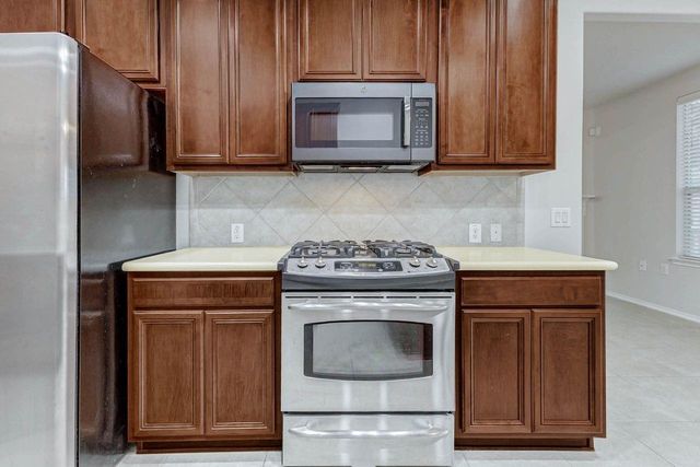 13600 Breton Ridge Street 6A, Houston, TX 77070