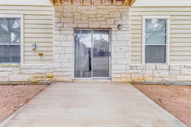 13600 Breton Ridge Street 6A, Houston, TX 77070