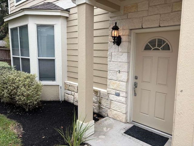 13600 Breton Ridge Street 6A, Houston, TX 77070