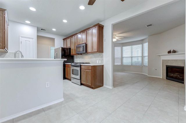 13600 Breton Ridge Street 6A, Houston, TX 77070