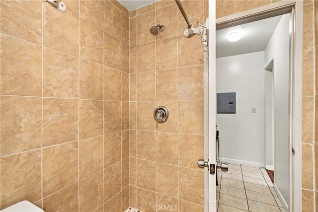 6629 Wilbur Avenue 22, Reseda, CA 91335