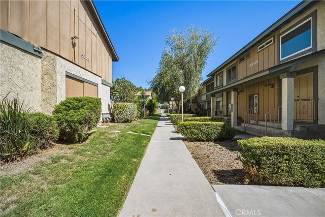 6629 Wilbur Avenue 22, Reseda, CA 91335