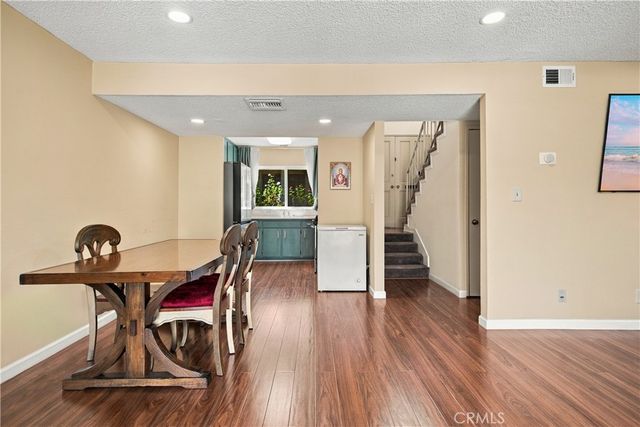 6629 Wilbur Avenue 22, Reseda, CA 91335