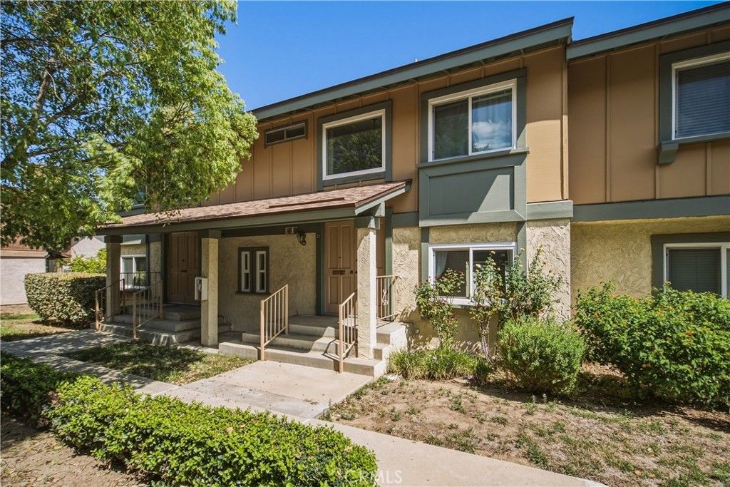 6629 Wilbur Avenue 22, Reseda, CA 91335