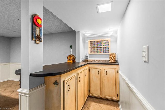 7020 Stancliff Court, Clemmons, NC 27012