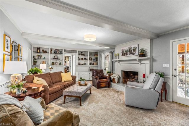 7020 Stancliff Court, Clemmons, NC 27012