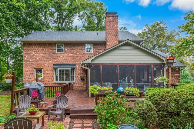 7020 Stancliff Court, Clemmons, NC 27012