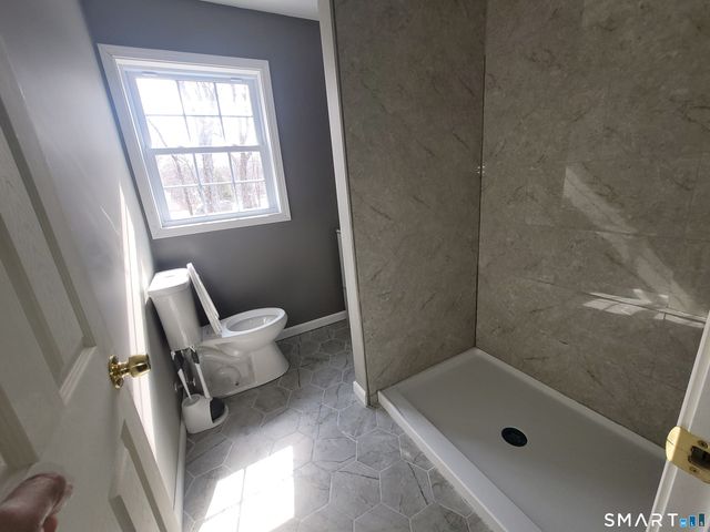 1050 Jarvis Street, Cheshire, CT 06410