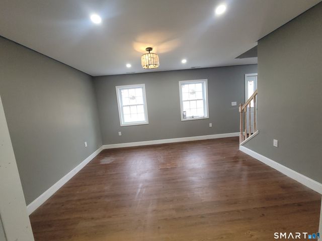 1050 Jarvis Street, Cheshire, CT 06410