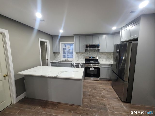 1050 Jarvis Street, Cheshire, CT 06410