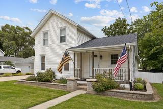 110 N State Street, Poplar Grove, IL 61065