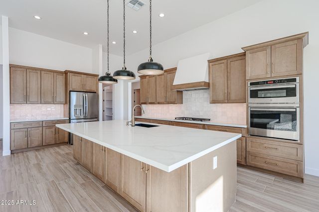 31308 N 167TH Avenue, Surprise, AZ 85387