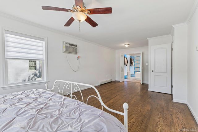 958 Alan Drive, Wantagh, NY 11793