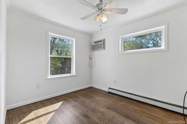 958 Alan Drive, Wantagh, NY 11793