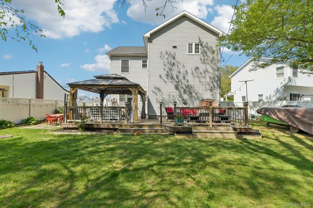 958 Alan Drive, Wantagh, NY 11793