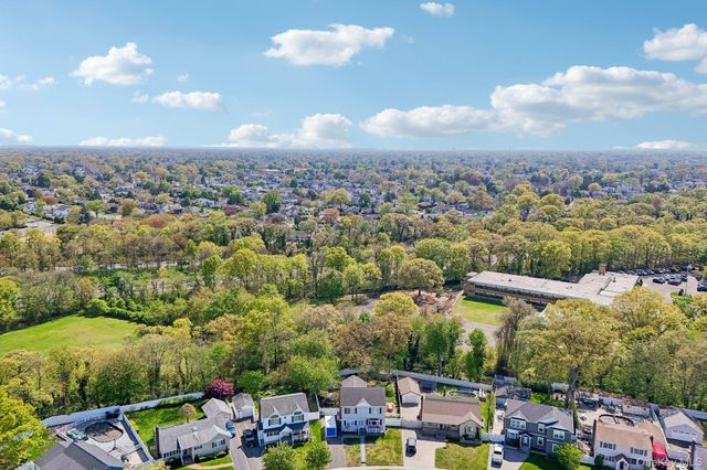 958 Alan Drive, Wantagh, NY 11793