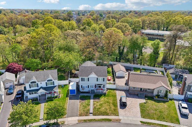 958 Alan Drive, Wantagh, NY 11793