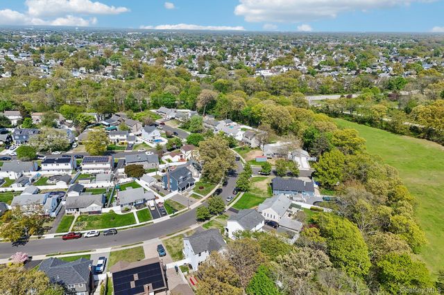 958 Alan Drive, Wantagh, NY 11793