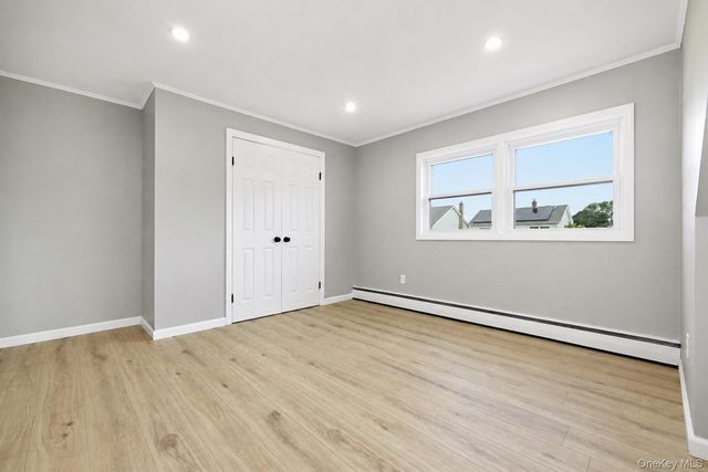 24 Crag Lane, Levittown, NY 11756