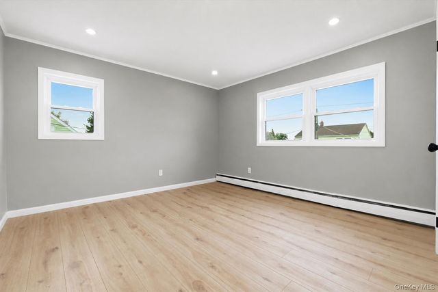 24 Crag Lane, Levittown, NY 11756