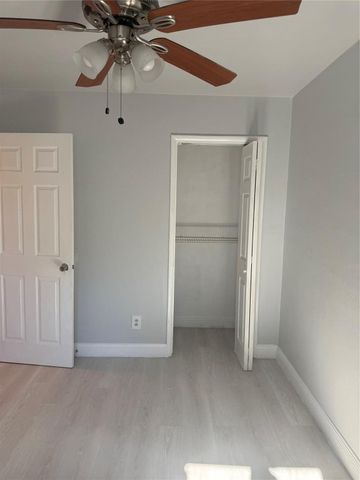 6640 SW 20th Street, Pompano Beach, FL 33068