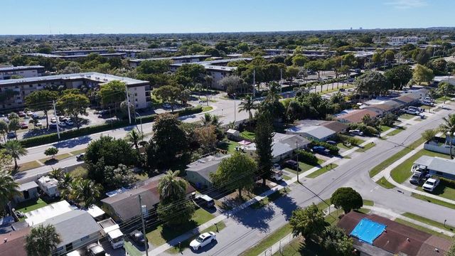 6640 SW 20th Street, Pompano Beach, FL 33068