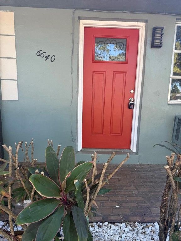 6640 SW 20th Street, Pompano Beach, FL 33068