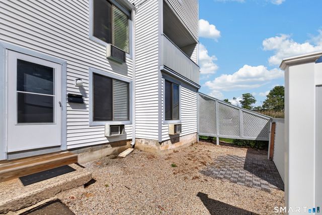Hamre Lane, Branford, CT 06405