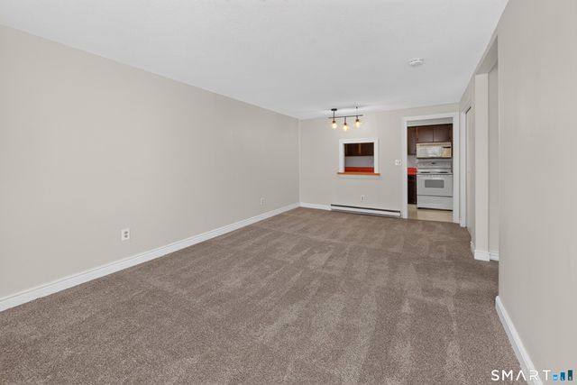 Hamre Lane, Branford, CT 06405