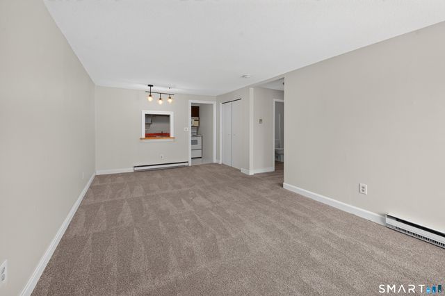 Hamre Lane, Branford, CT 06405