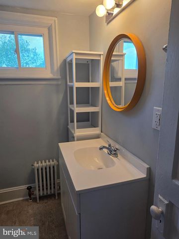 1007 LIVINGSTON AVE, Phoenixville, PA 19460
