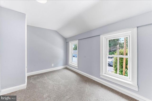 1007 LIVINGSTON AVE, Phoenixville, PA 19460